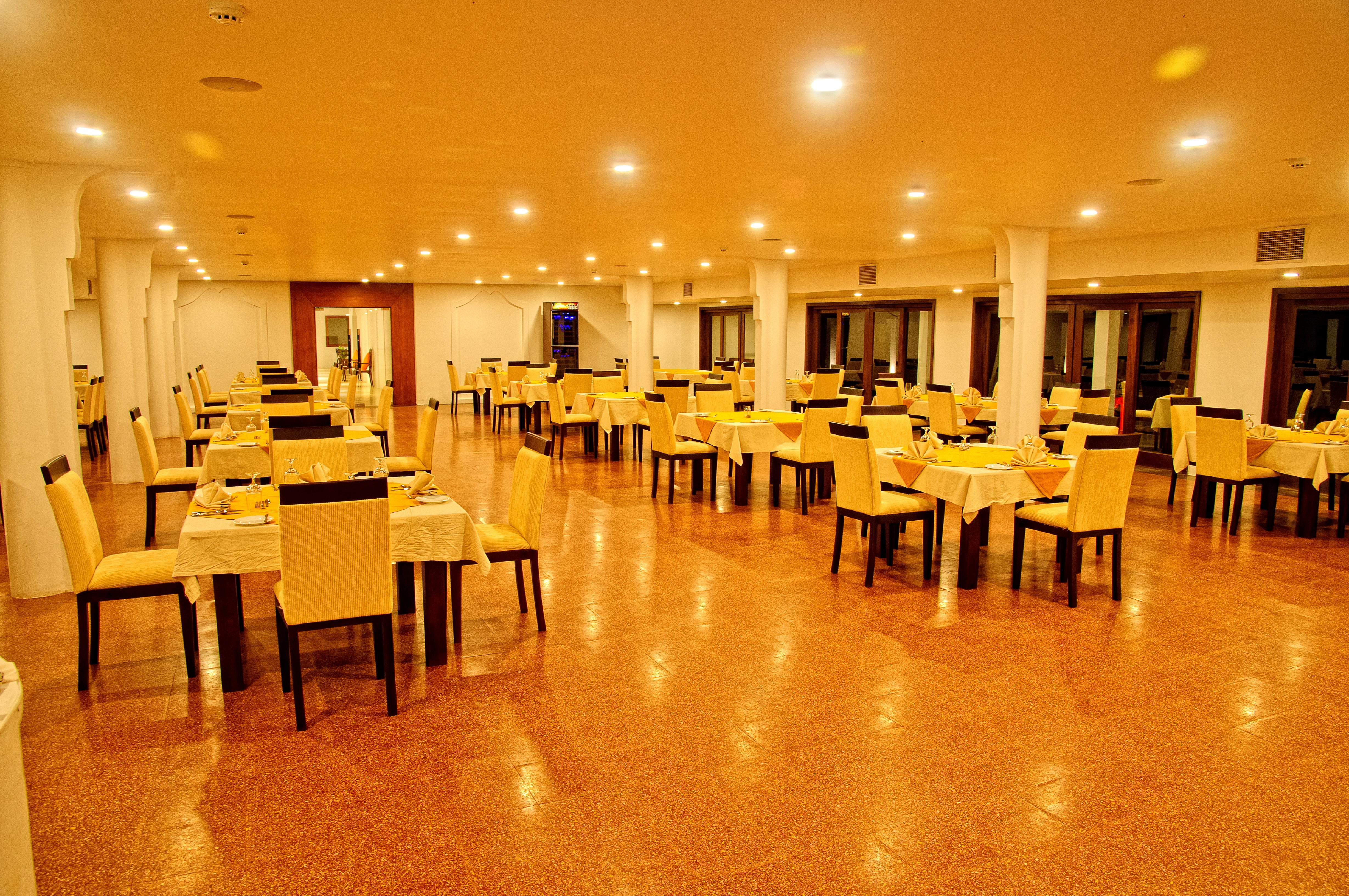 Rajarata Hotel Anurâdhapura Extérieur photo