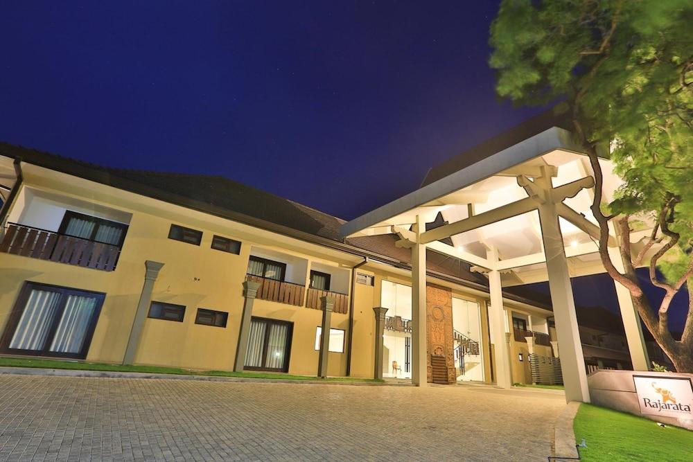 Rajarata Hotel Anurâdhapura Extérieur photo